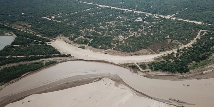 Comisión Pilcomayo prevé mantener muros y rehabilitar canales para aguas altas Comisión Pilcomayo prevé mantener muros y rehabilitar canales para aguas altas
