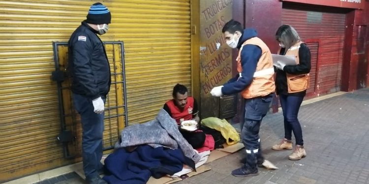 Ante bajas temperaturas SEN prosigue asistencia a personas en situación calle