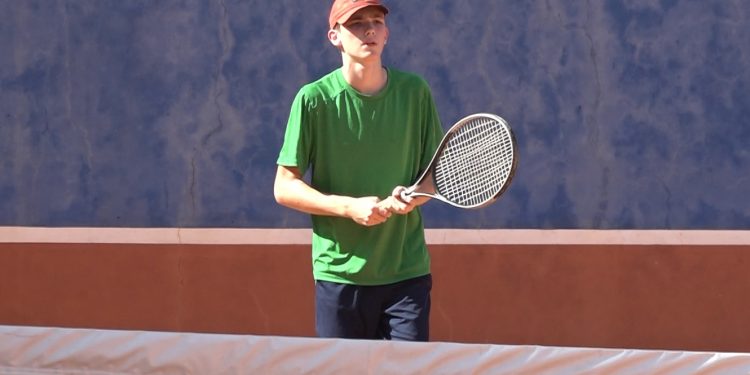 El tenis regresó con toda su magia en el Abierto Chaqueño 2020 del Deportivo Fernheim