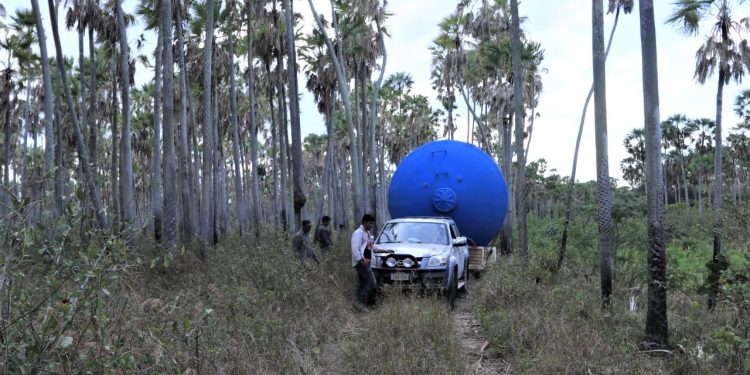 Contra toda adversidad construyen planta de tratamiento en comunidad alejada del Chaco