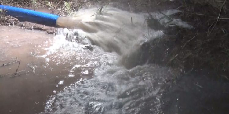 Acueducto: Reparten nuevamente agua de los reservorios, apuntan llegar a Lolita Acueducto: Reparten nuevamente agua de los reservorios, apuntan llegar a Lolita