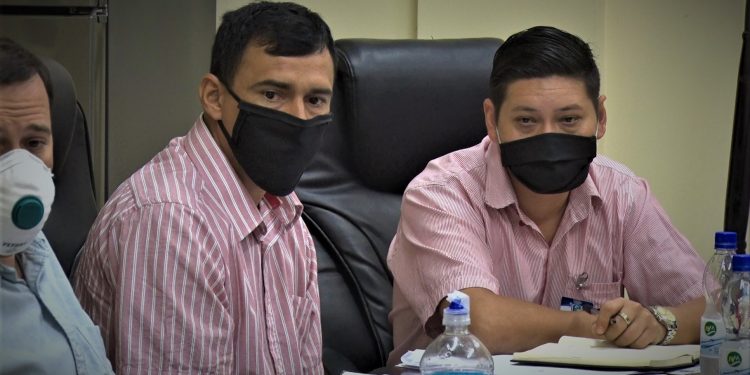 Concejal dejó sin cuórum sesión alegando problemas de salud pero visitó comunidad