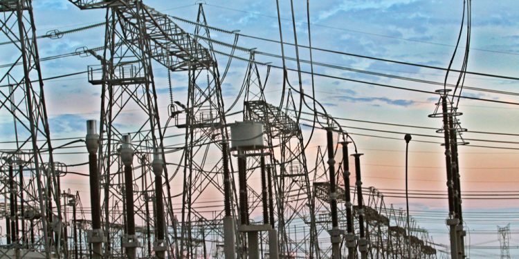 El país avanza en disponer del 100% de la energía de binacionales