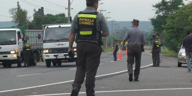 Patrulla Caminera sancionará documentos vencidos desde el sábado, hay excepciones para sectores del Chaco Patrulla Caminera sancionará documentos vencidos desde el sábado, hay excepciones para sectores del Chaco