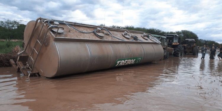 Opiniones se dividen en el Congreso para aprobar construcción de «Ruta de la Leche» 