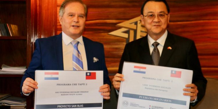 Reciben fondos del Gobierno taiwanés para construir 600 viviendas en MRA