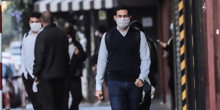 Aprueban proyecto de ley que establece obligatoriedad del uso de tapabocas Aprueban proyecto de ley que establece obligatoriedad del uso de tapabocas