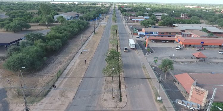 Filadelfia: Realizan mantenimiento de calles en casco urbano
