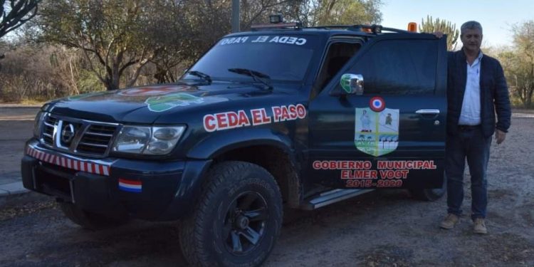 Intendente adquiere móvil para traslados de emergencia de pacientes con COVID-19