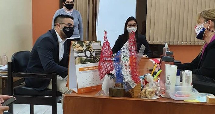 Fiscalía allana sede de MOPC en busca de evidencias por supuesto robo de combustibles