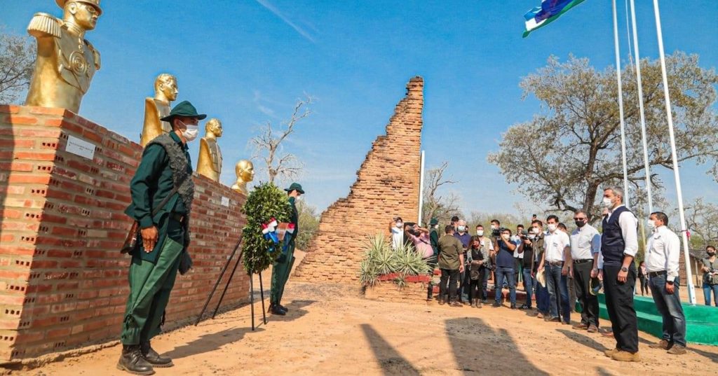 Presidente asiste al aniversario de la Victoria de Boquerón en el Chaco y entregará apoyo a productores agrícolas de la zona