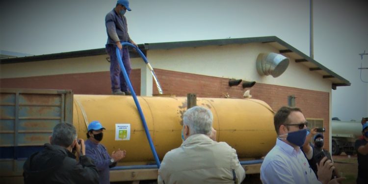 Agua del acueducto ya sale limpia afirman desde el MOPC Agua del acueducto ya sale limpia afirman desde el MOPC