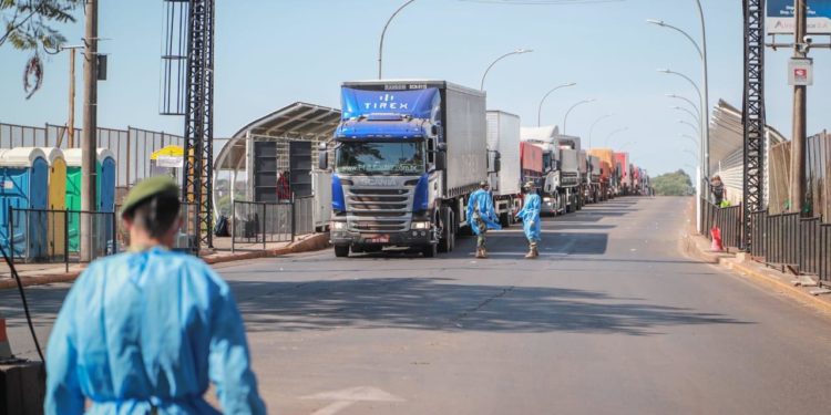 Medida tomada por Brasil no afecta los planes de reapertura gradual de fronteras, asegura canciller