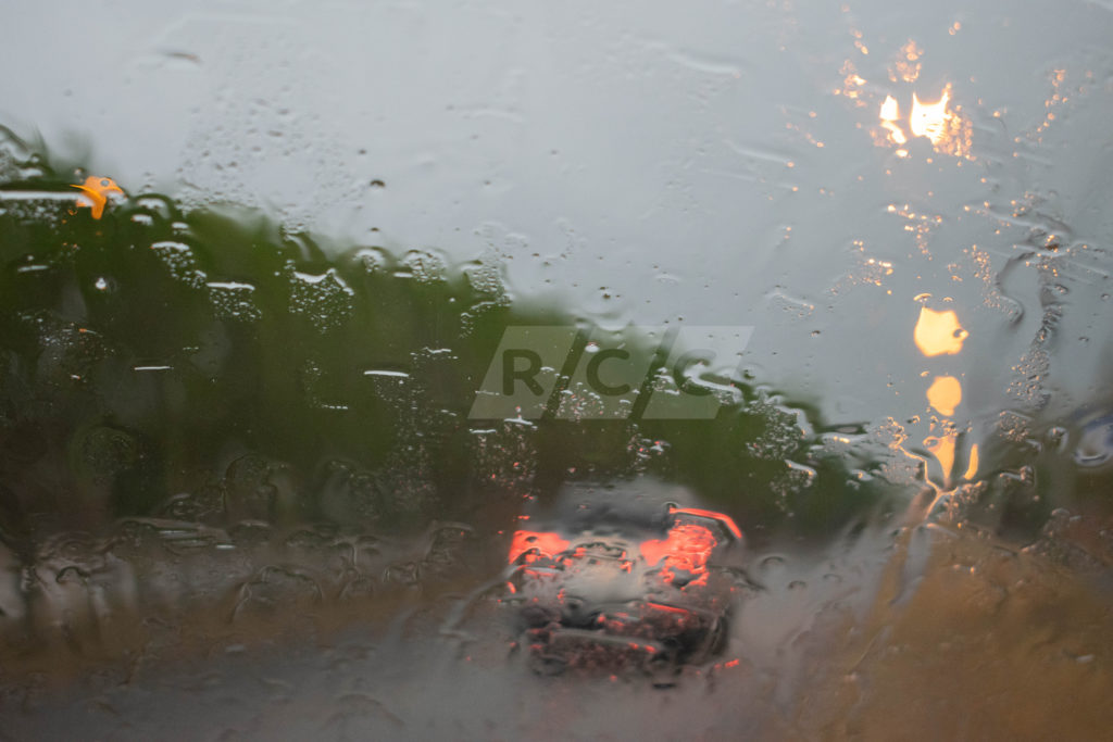 Lunes lluvioso y con ambiente agradable