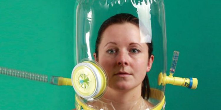 Paraguay recibirá 100 cascos de ventilación no invasiva para usar en pacientes COVID-19 Paraguay recibirá 100 cascos de ventilación no invasiva para usar en pacientes COVID-19