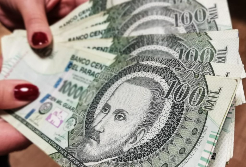 Más de 11.700 trabajadores cesados recibieron cuarto pago de subsidio del IPS Más de 11.700 trabajadores cesados recibieron cuarto pago de subsidio del IPS