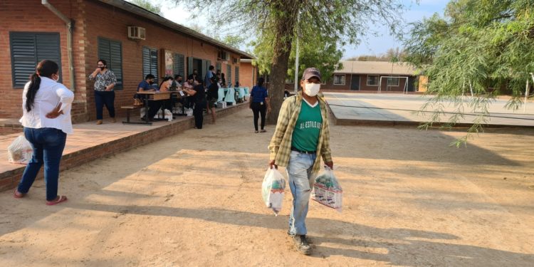 Gobernación entrega merienda escolar