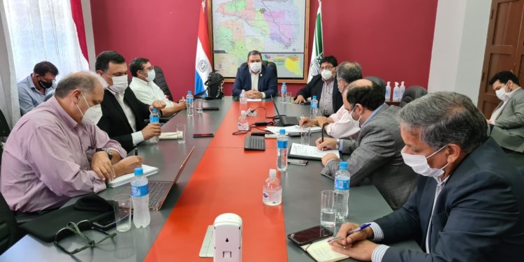 Conforman plan de acción ante sequía