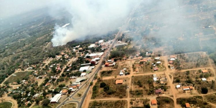 Gral. Bruguez: esperan más ayuda para combatir incendios Gral. Bruguez: esperan más ayuda para combatir incendios
