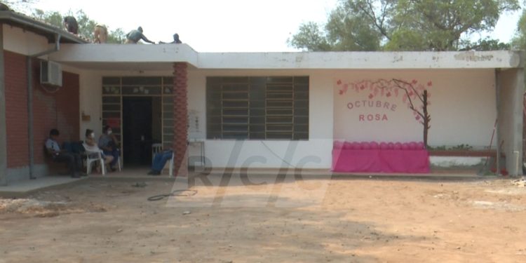 Octubre Rosa: Profesionales de la salud animan a realizar controles preventivos