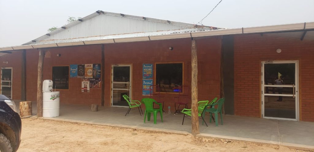 Fuerte Olimpo: personas asaltan un negocio llevando dinero y joyas