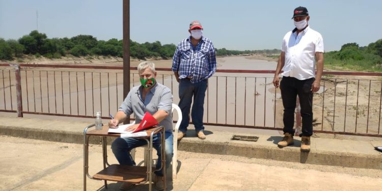 Avanza proyecto de electrificación de Pozo Hondo Avanza proyecto de electrificación de Pozo Hondo