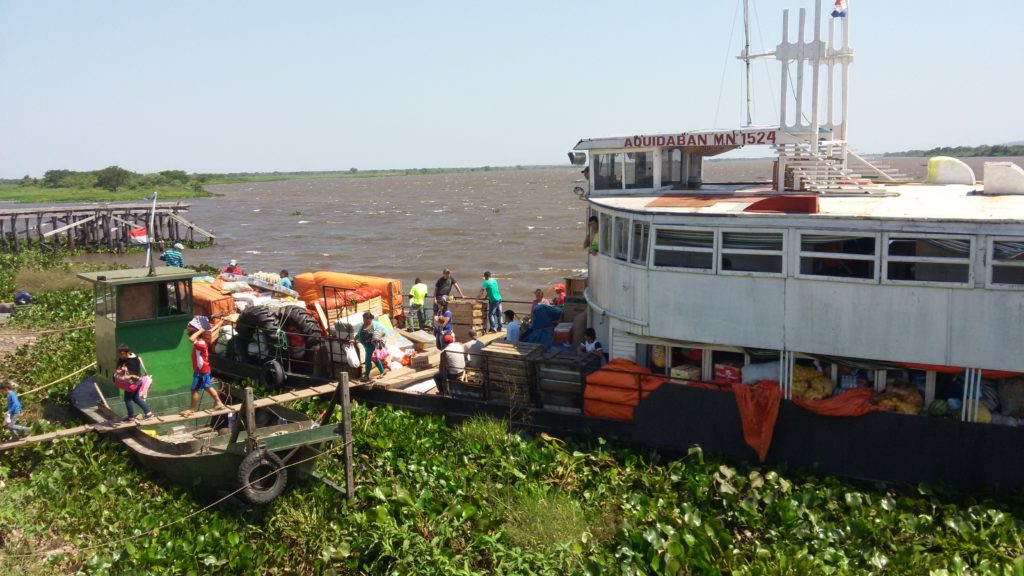 Brindan reconocimiento póstumo a difunto dueño del barco Aquidabán