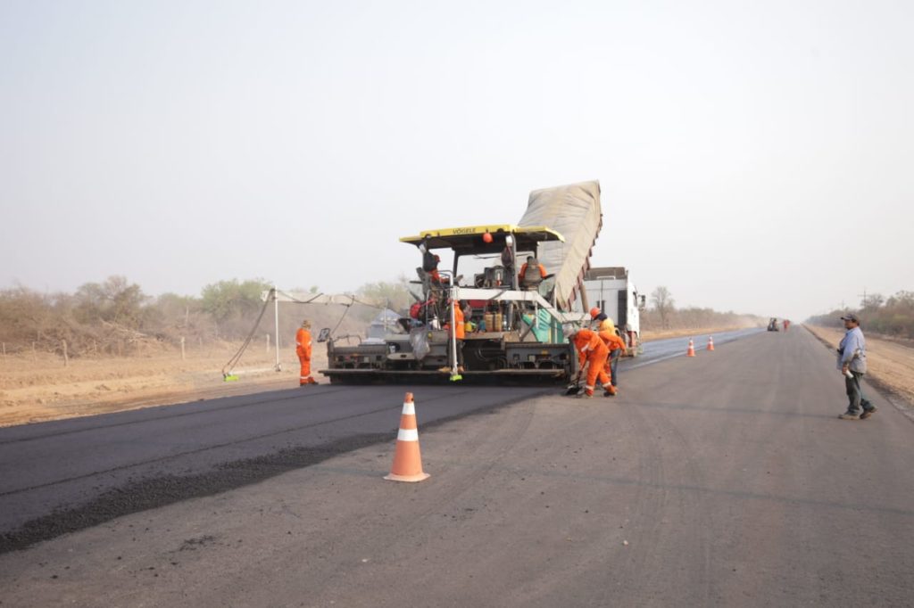 Bioceánica se adelanta y suma otros 14 km. de carretera Bioceánica se adelanta y suma otros 14 km. de carretera