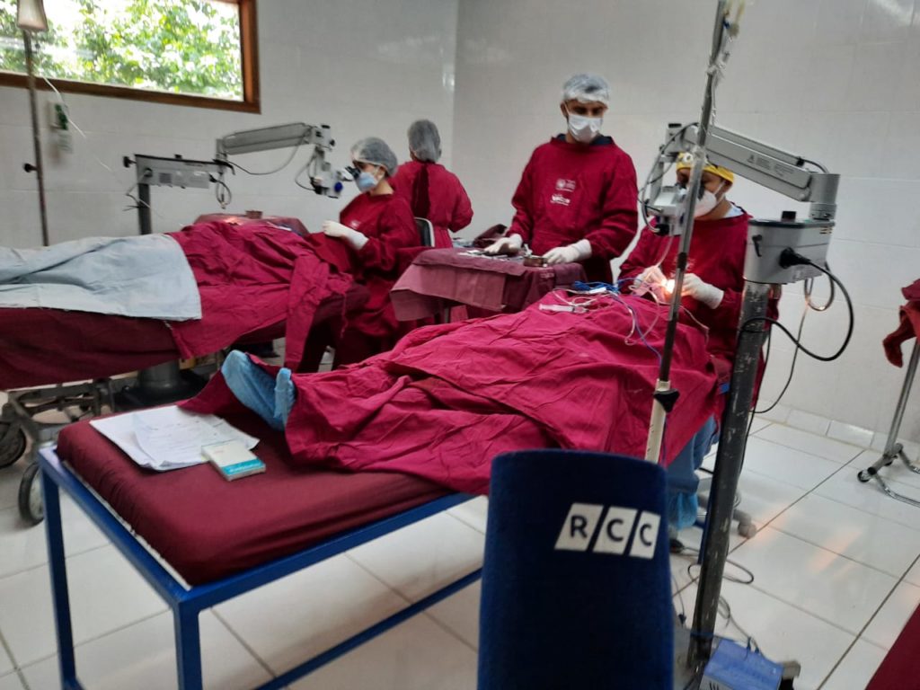 Con cirugía de 10 minutos recuperaron visión Con cirugía de 10 minutos recuperaron visión