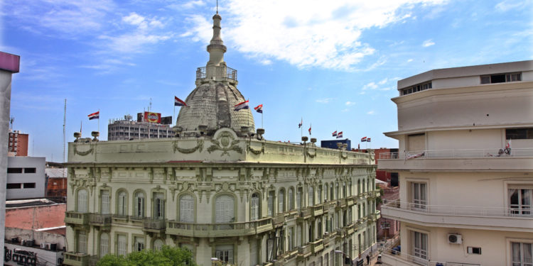 Hacienda presenta cronograma de pagos por fin de año