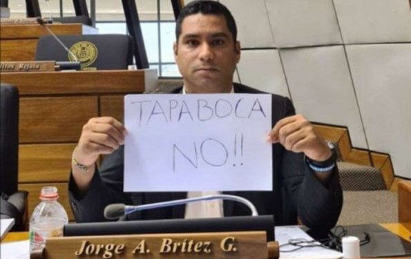 Confirman que 12 diputados dieron positivo a COVID-19 y otro insta a no usar tapabocas Confirman que 12 diputados dieron positivo a COVID-19 y otro insta a no usar tapabocas