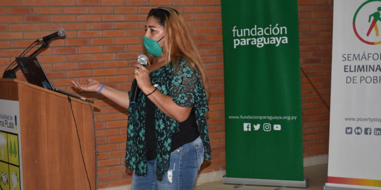 Destacan logros de la iniciativa “Ñamba´apo Oñondivepa” en Loma Plata Destacan logros de la iniciativa “Ñamba´apo Oñondivepa” en Loma Plata