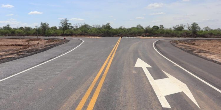 FONPLATA financiará concreción de Corredor Bioceánico hacia Mariscal Estigarribia