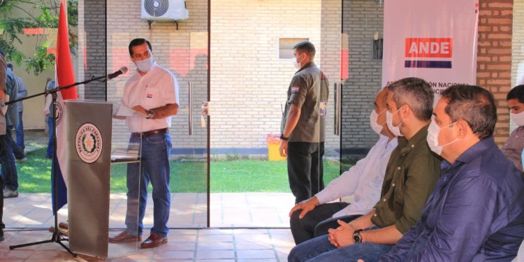 Gobierno inaugura millonarias obras de infraestructura eléctrica en Villa Hayes