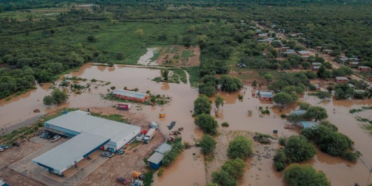 Gobernación acompaña asistencia a familias damnificadas Gobernación acompaña asistencia a familias damnificadas