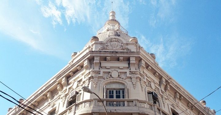 Presupuesto 2021 es austero y presenta un ahorro de US$ 140 millones Presupuesto 2021 es austero y presenta un ahorro de US$ 140 millones