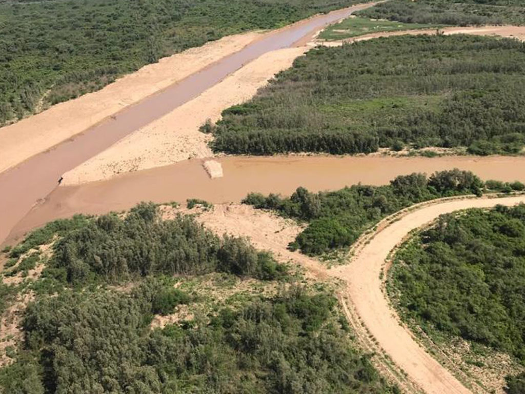 Verifican buen caudal y funcionamiento de los canales internos del río Pilcomayo Verifican buen caudal y funcionamiento de los canales internos del río Pilcomayo