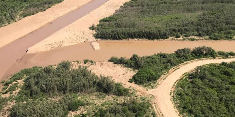 Verifican buen caudal y funcionamiento de los canales internos del río Pilcomayo Verifican buen caudal y funcionamiento de los canales internos del río Pilcomayo