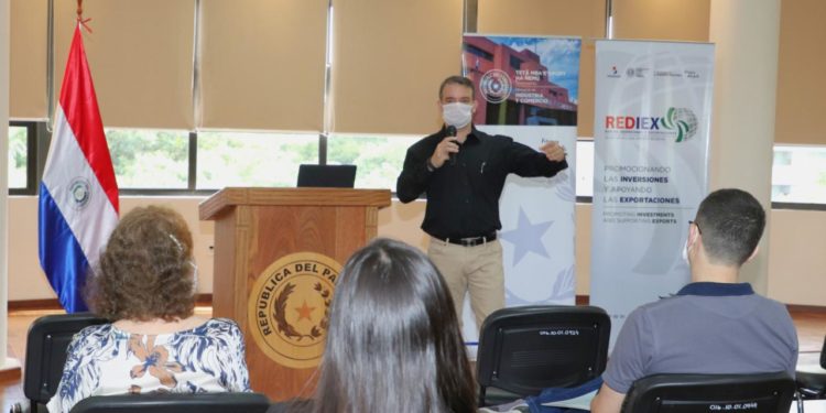 Empresas paraguayas participan de capacitación para liderar plataformas de exportación Empresas paraguayas participan de capacitación para liderar plataformas de exportación