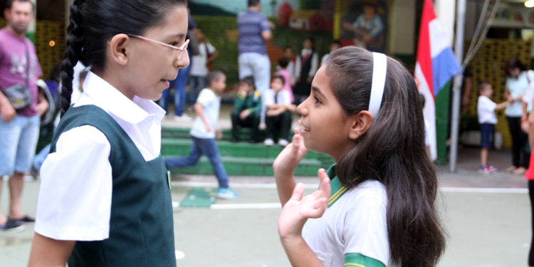 Expertos e investigadores analizan avances del plan de transformación educativa