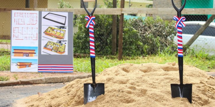 En Paraguarí iniciaron obras para la construcción de un laboratorio central propio En Paraguarí iniciaron obras para la construcción de un laboratorio central propio