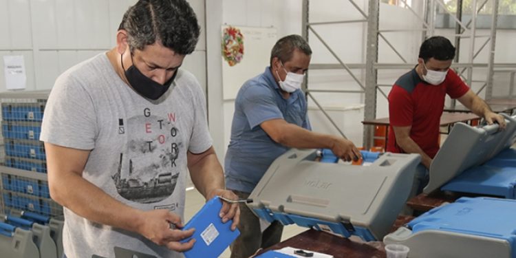 Verifican 3.000 máquinas de votación de cara a las elecciones internas