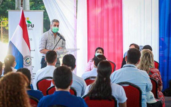 Presidente destaca expectativa de crecimiento económico y recuperación del empleo Presidente destaca expectativa de crecimiento económico y recuperación del empleo