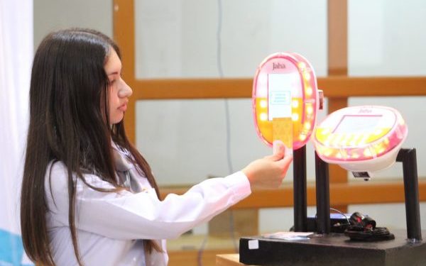 Unos 6.500 estudiantes recibieron nuevas tarjetas del billetaje electrónico