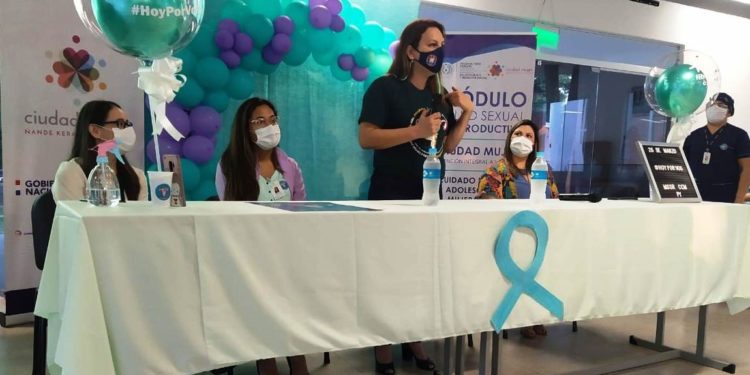 En Centro Ciudad Mujer realizan charla sobre la prevención de cáncer de cuello uterino
