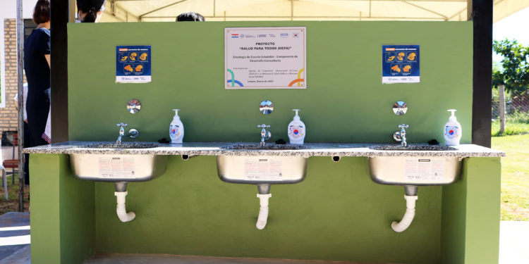 Federación de Padres de alumnos rechazan suspensión de clases presenciales