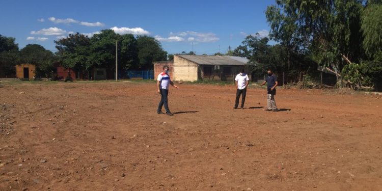 Secretaría de Deportes fiscaliza predios para instalar plazas deportivas en Chaco e Itapúa
