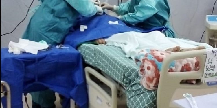 Confirman 100% ocupación de camas de terapia intensiva para covid-19