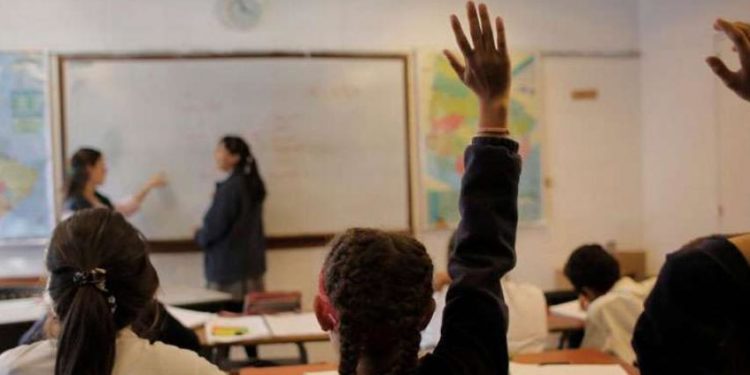 Insistir en separar a la religión de la labor educativa no es bueno