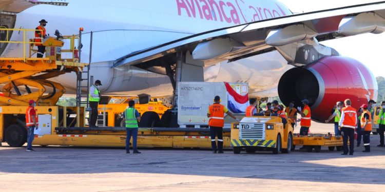 Salud Pública agiliza trámites para importación de vacunas por el sector privado